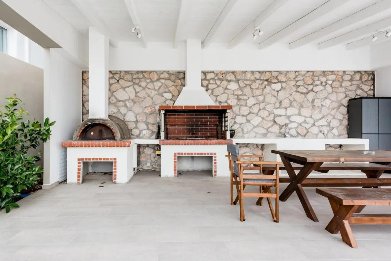 Etherealvilla-Family Villa With Pool Lourdata  Exterior foto